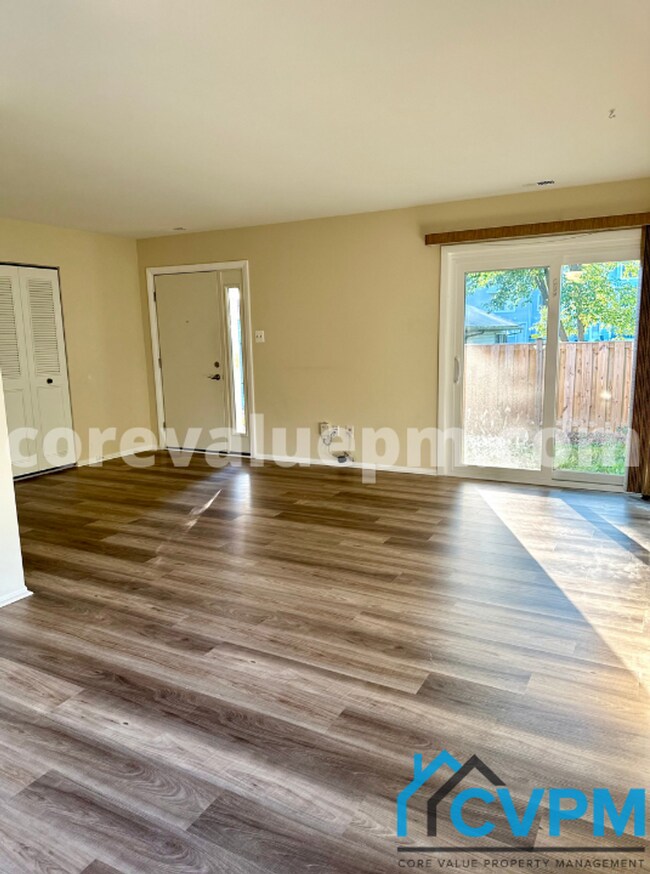 Foto del edificio - 1906 Ardenwood Terrace