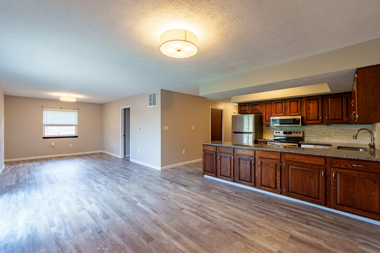 Foto principal - 1303 Meadow Bridge Dr
