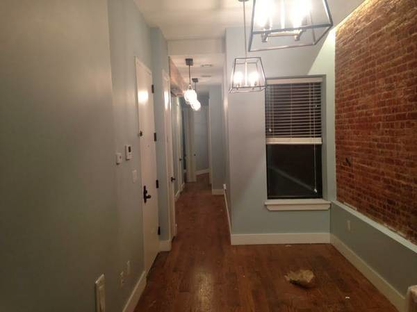 Building Photo - 620 Wilson Ave