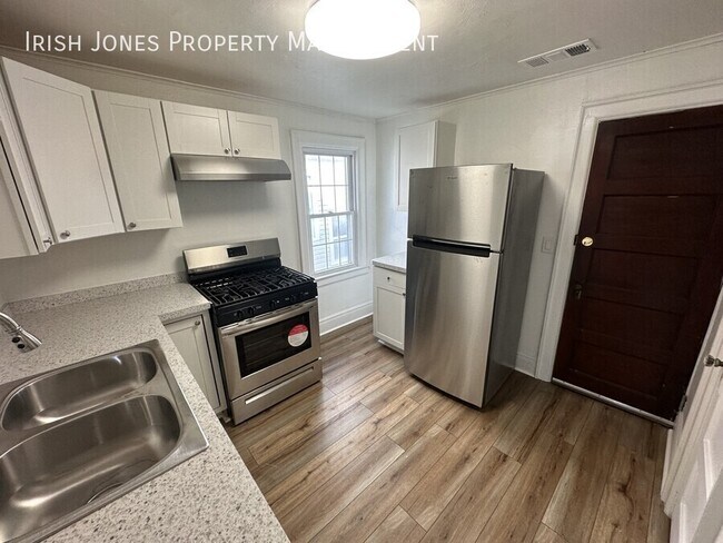 Foto del edificio - 24 Red Jacket Pkwy