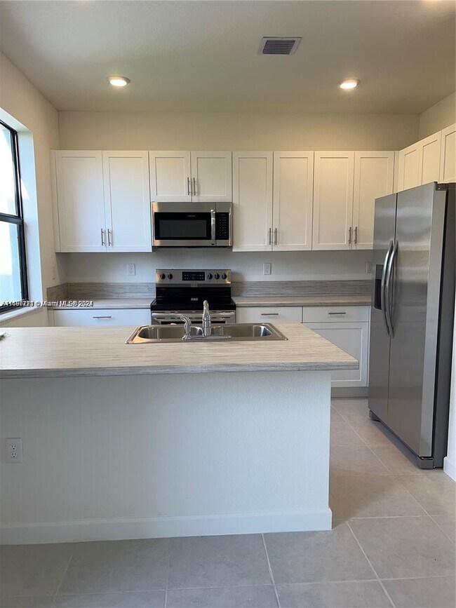 Photo - 13412 SW 287th Ter House