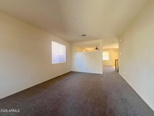 Building Photo - 6771 W Bronco Trail