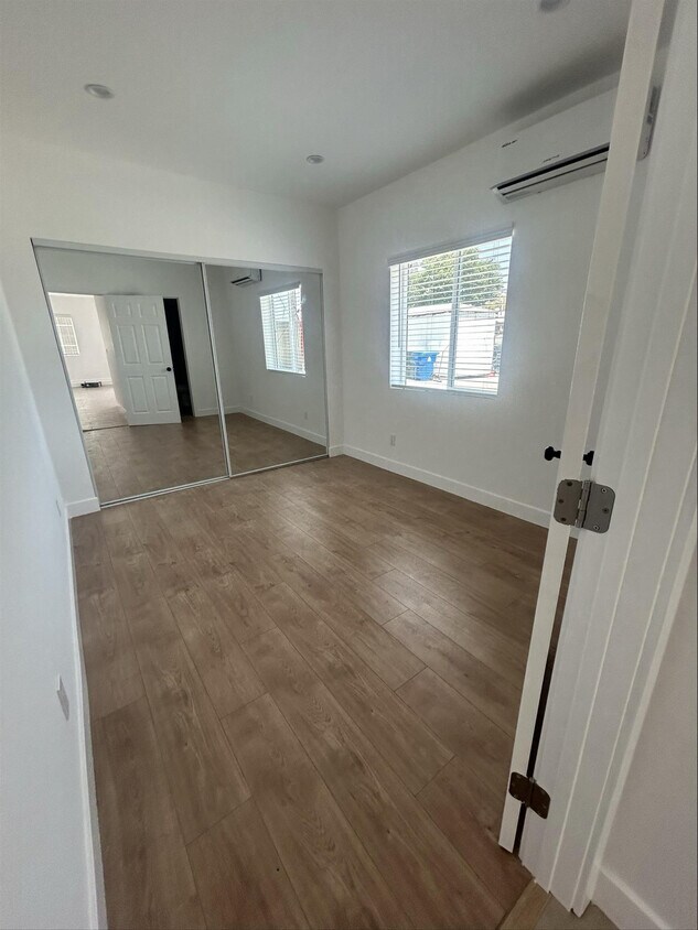 Foto del edificio - 11723 Pendleton St