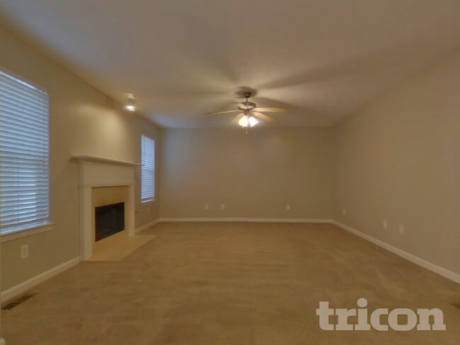 Foto del edificio - 9313 Scarlett Dr SW