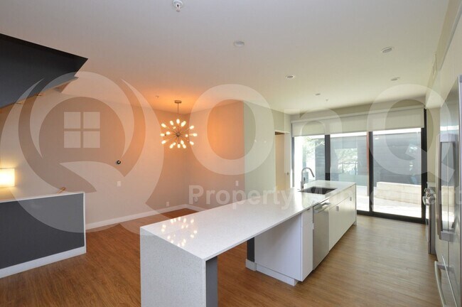 Foto del edificio - 1717 N 1st Ave