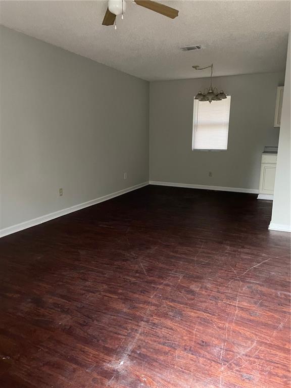 Building Photo - 209 Urbana Oaks Cir