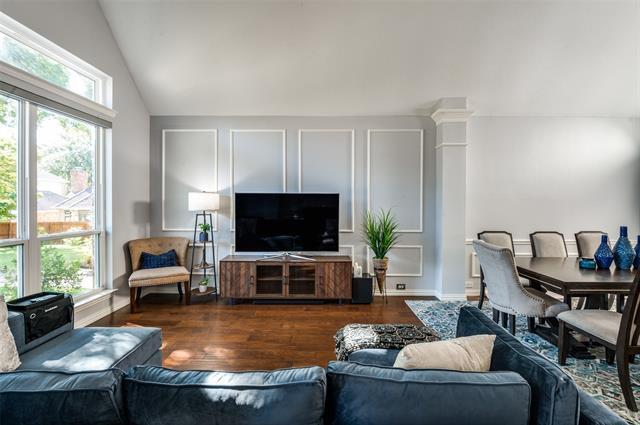 Foto del edificio - 802 Crest Ridge Ct