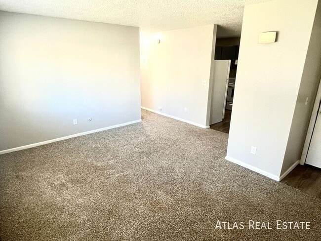 Building Photo - 415 St Vrain Pl
