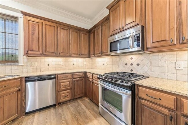 Building Photo - 104 Seabrook Ln