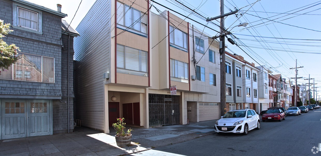 Primary Photo - 359 21st Ave