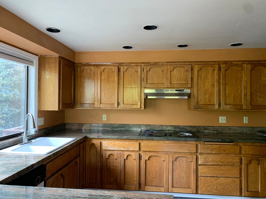 9803 SE Clatsop St, Portland, OR 97266 House Rental in Portland, OR