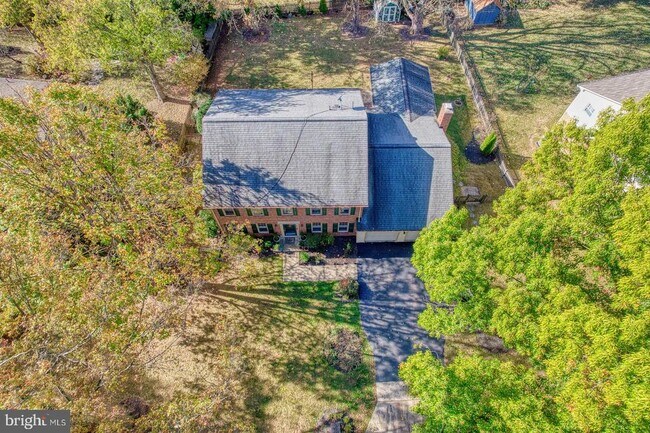 Foto del edificio - 15312 Durant St