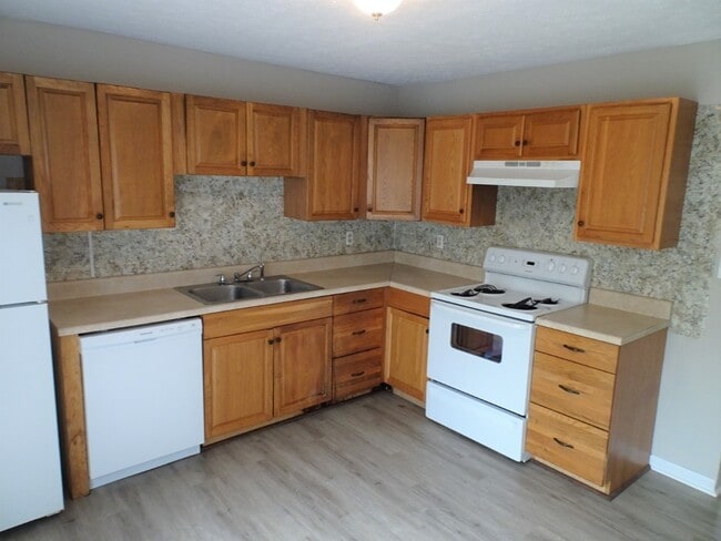 Building Photo - 107 Wynnwood Dr