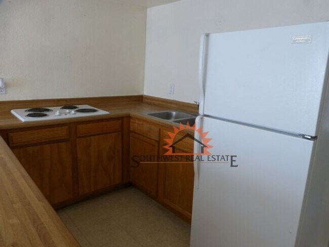 Foto del edificio - Need a home on budget - take a look!