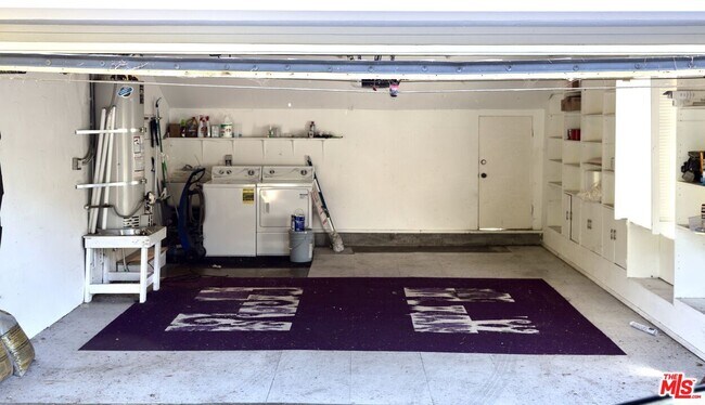 Foto del edificio - 1228 Peck Dr