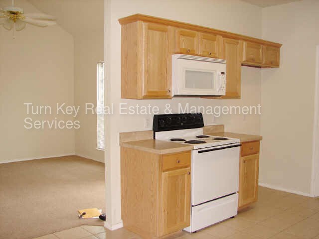 Building Photo - 118 Collett Ct