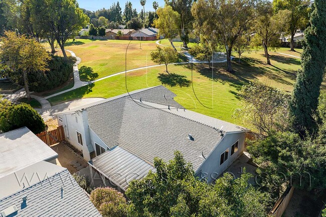 Building Photo - Beautiful single-story design 4 bedrooms a...