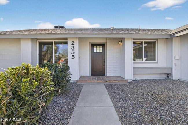 Foto del edificio - 2355 W Waltann Ln