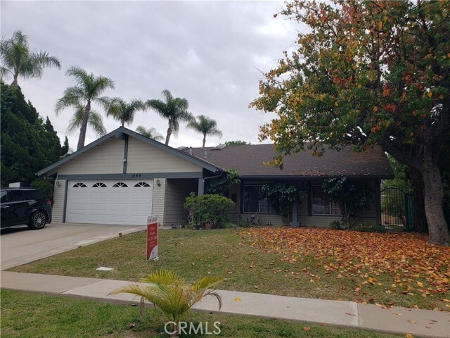 Building Photo - 1848 W Las Lanas Ln
