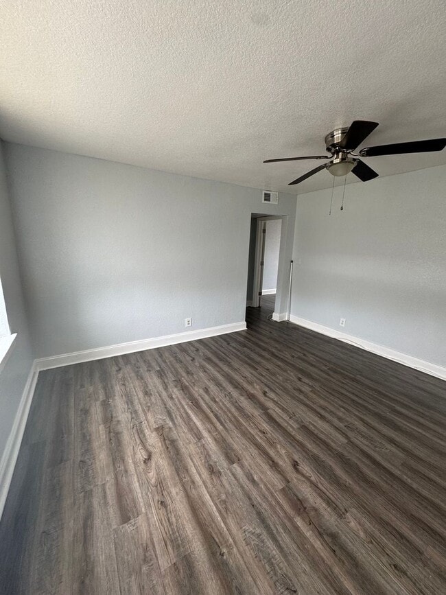 Building Photo - Afton Apartments