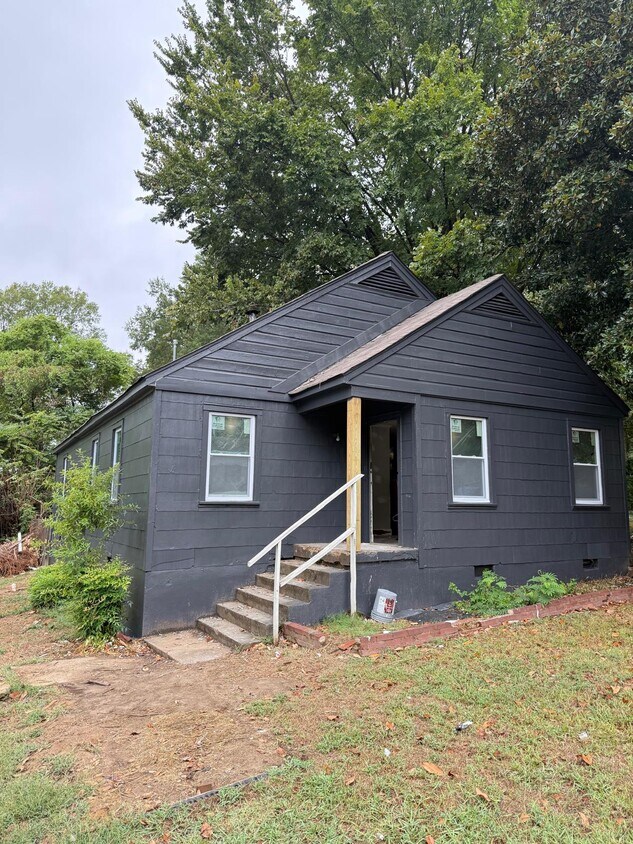 Foto principal - 1085 S Greer St