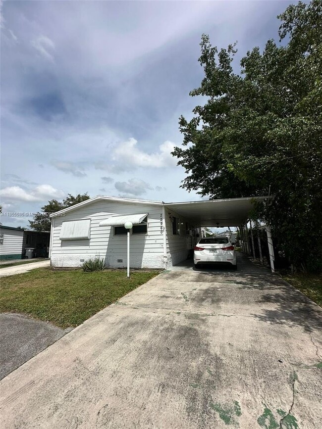 Foto del edificio - 1590 SW 65th Terrace