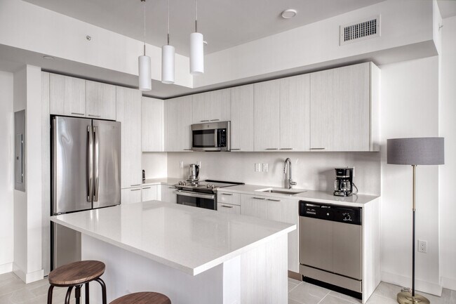 Foto del edificio - 21 NE 22nd St