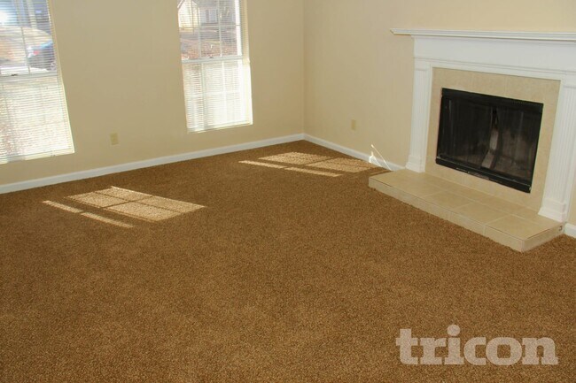 Building Photo - 524 Mountain Quail Dr