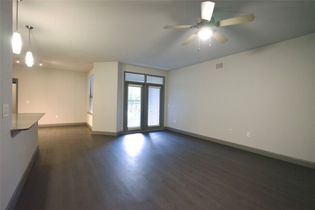 Foto del edificio - 3788 Richmond Ave.