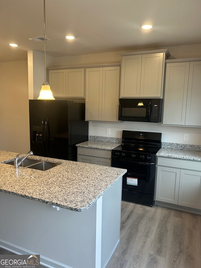 Building Photo - 67 Professional Pl