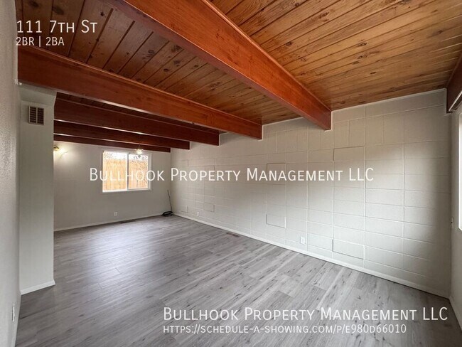 Foto del edificio - 111 7th St