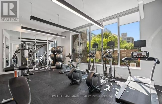 Photo du bâtiment - 7 Kenaston Gardens