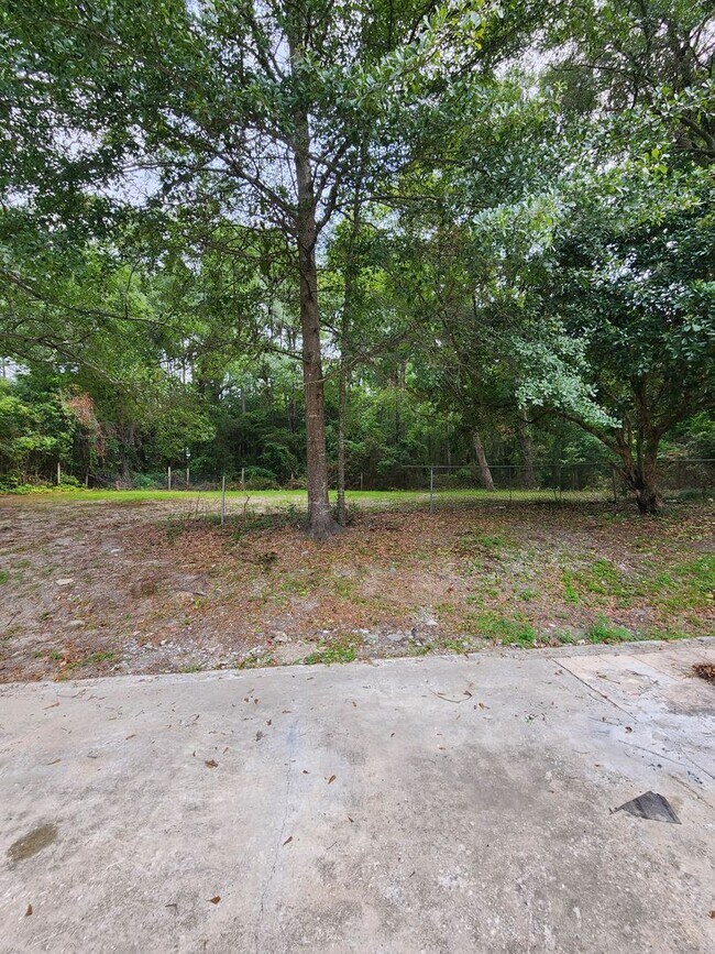 Foto del edificio - BEAUTIFUL 3 BEDROOMS 2 BATHS IN PHENIX CITY
