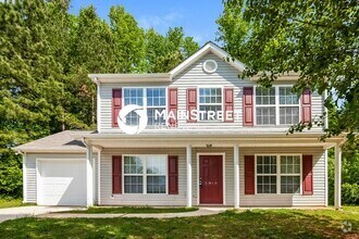 Building Photo - 5949 Hamilton Oaks Dr