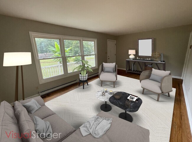 Building Photo - 3 bedroom 1.5 bathroom house with bonus room!    Large Yard!