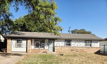 Building Photo - 1612 68th St