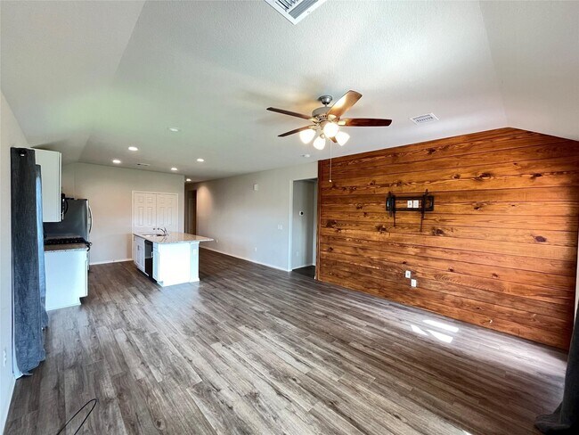 Foto del edificio - 10526 Vinca Minor Ln
