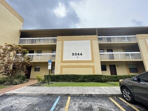 Building Photo - 9044 NW 28th Dr