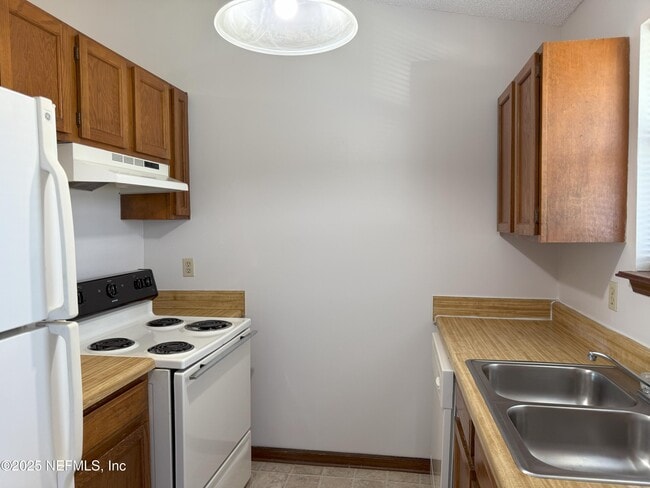 Building Photo - 1270 Ticonderoga Trail