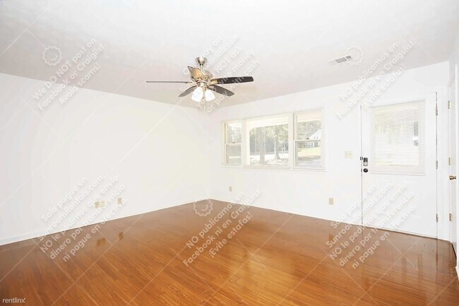 Building Photo - 4 br, 2 bath House - 20 Stagg Trce