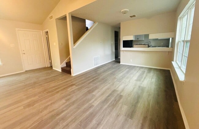 Foto del edificio - 4146 Sunrise Crest Dr