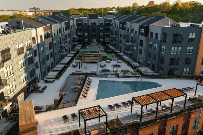 Courtyard Pool Deck - Scribe
