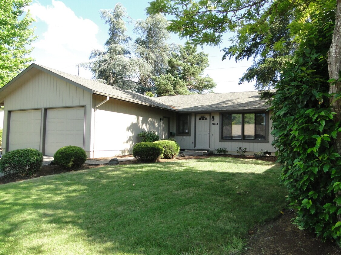 3844 Peppertree Dr, Eugene, OR 97402 House Rental in Eugene, OR