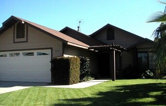 Building Photo - 13942 Caspian Way