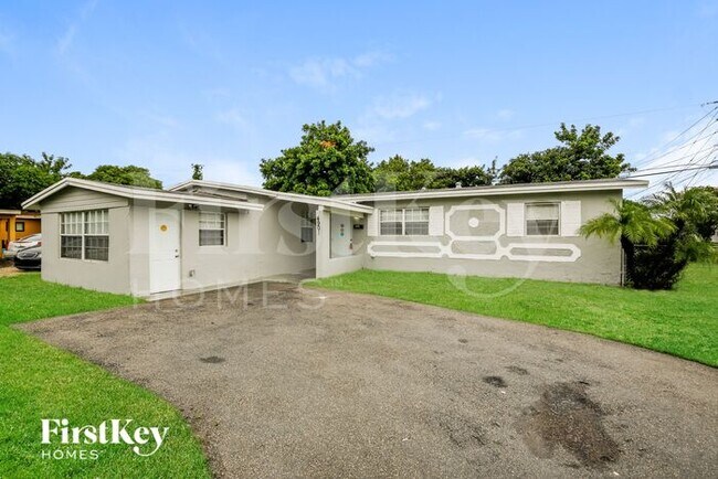 Foto del edificio - 4901 NW 12th St