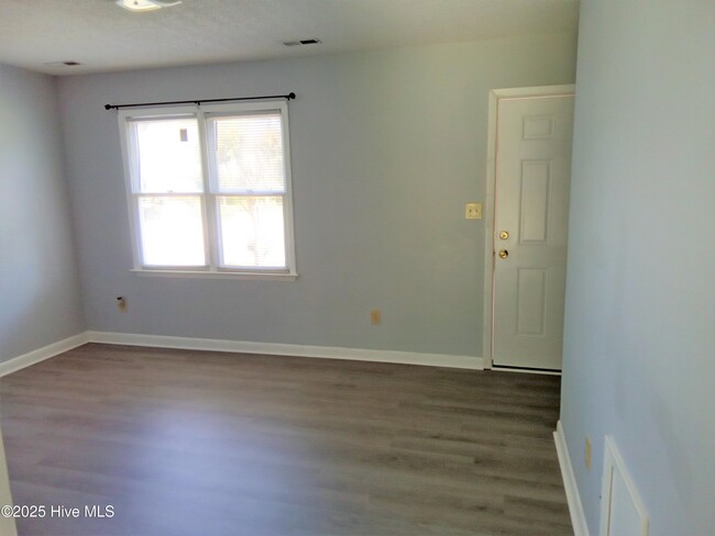 Foto del edificio - 6 Portwest Townhouses Dr