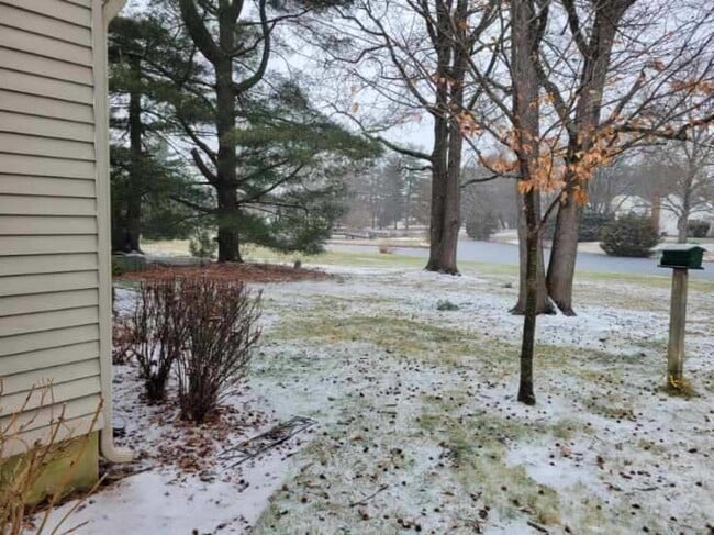 Building Photo - 7 Nantucket Ct