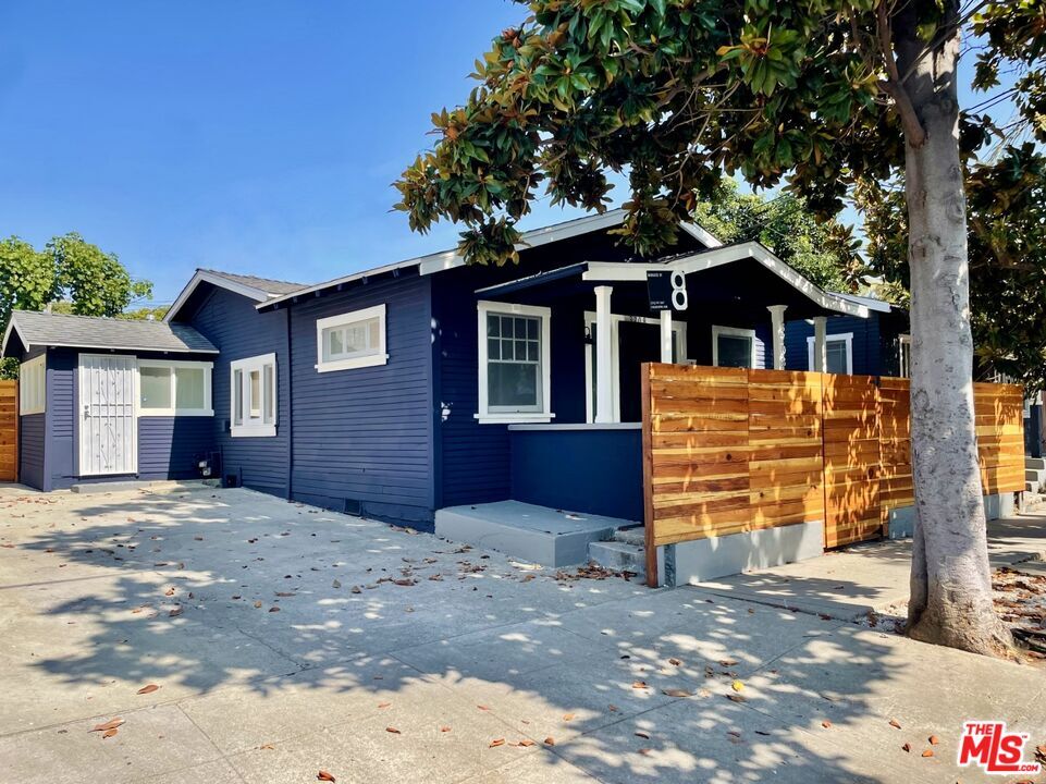 Primary Photo - 3708 S St Andrews Pl