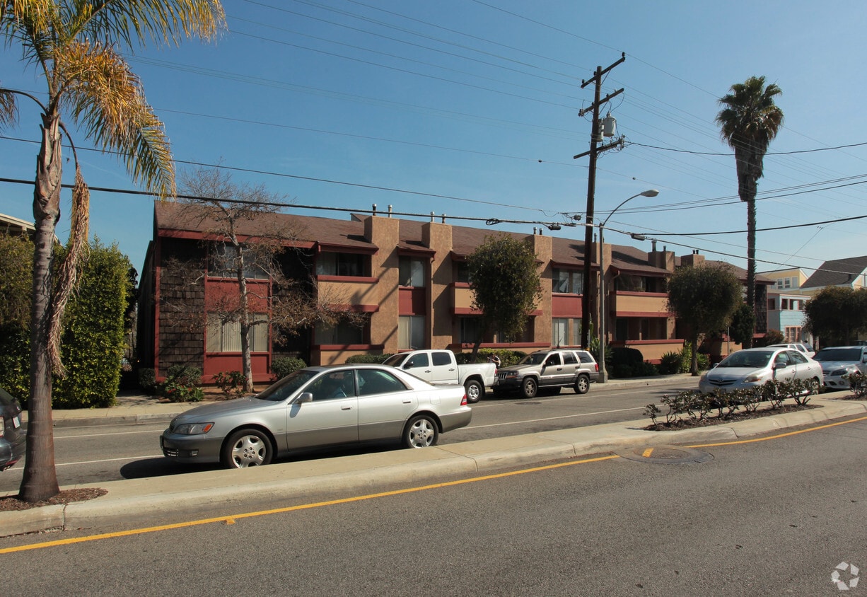 Exterior Photo - 2505 4th St