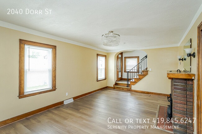 Building Photo - 2040 Dorr St